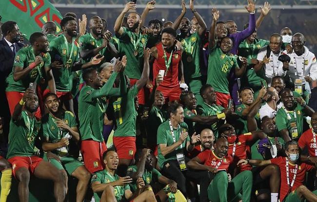 而是限定最 而是限定最