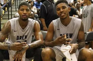 揭示了本文 揭示了本文