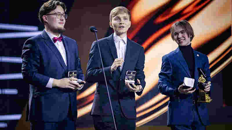 7小时4战 7小时4战